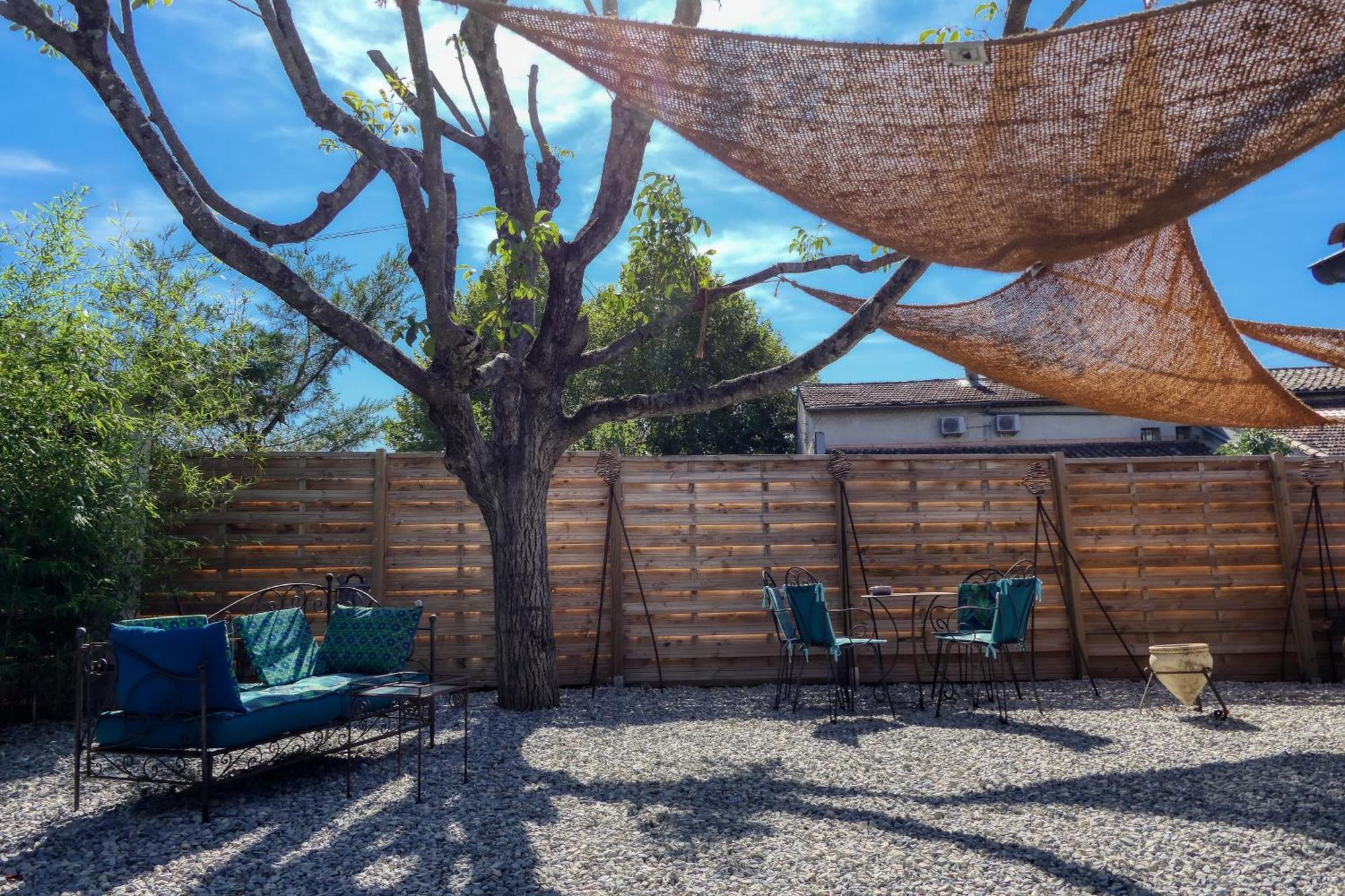 Jade En Provence Hotel Vaison-la-Romaine Exterior photo